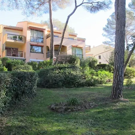 Magnifique 2 Pieces Au Coeur Du Golf De Valescure Apartment *